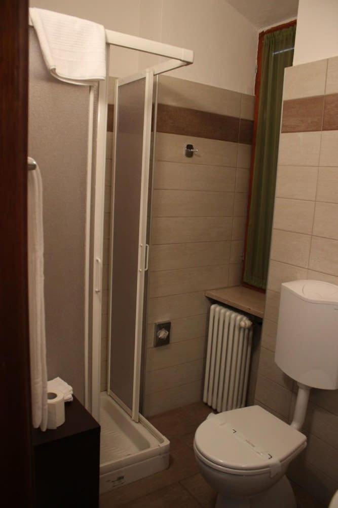 Albergo Ristorante Bismantova Castelnovo ne' Monti Dış mekan fotoğraf